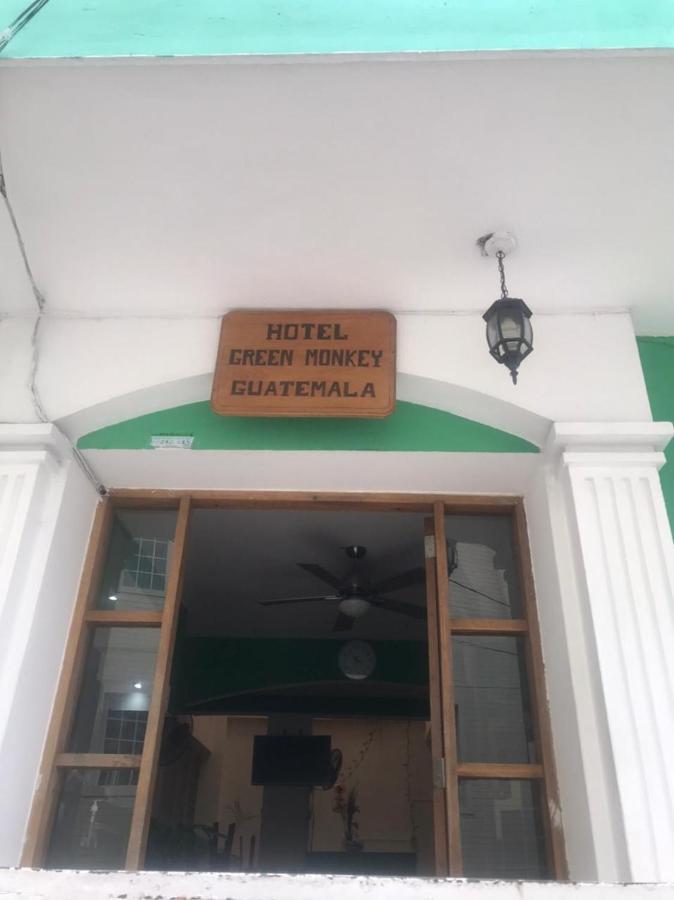 فلوريس Green Monkey Hostel المظهر الخارجي الصورة